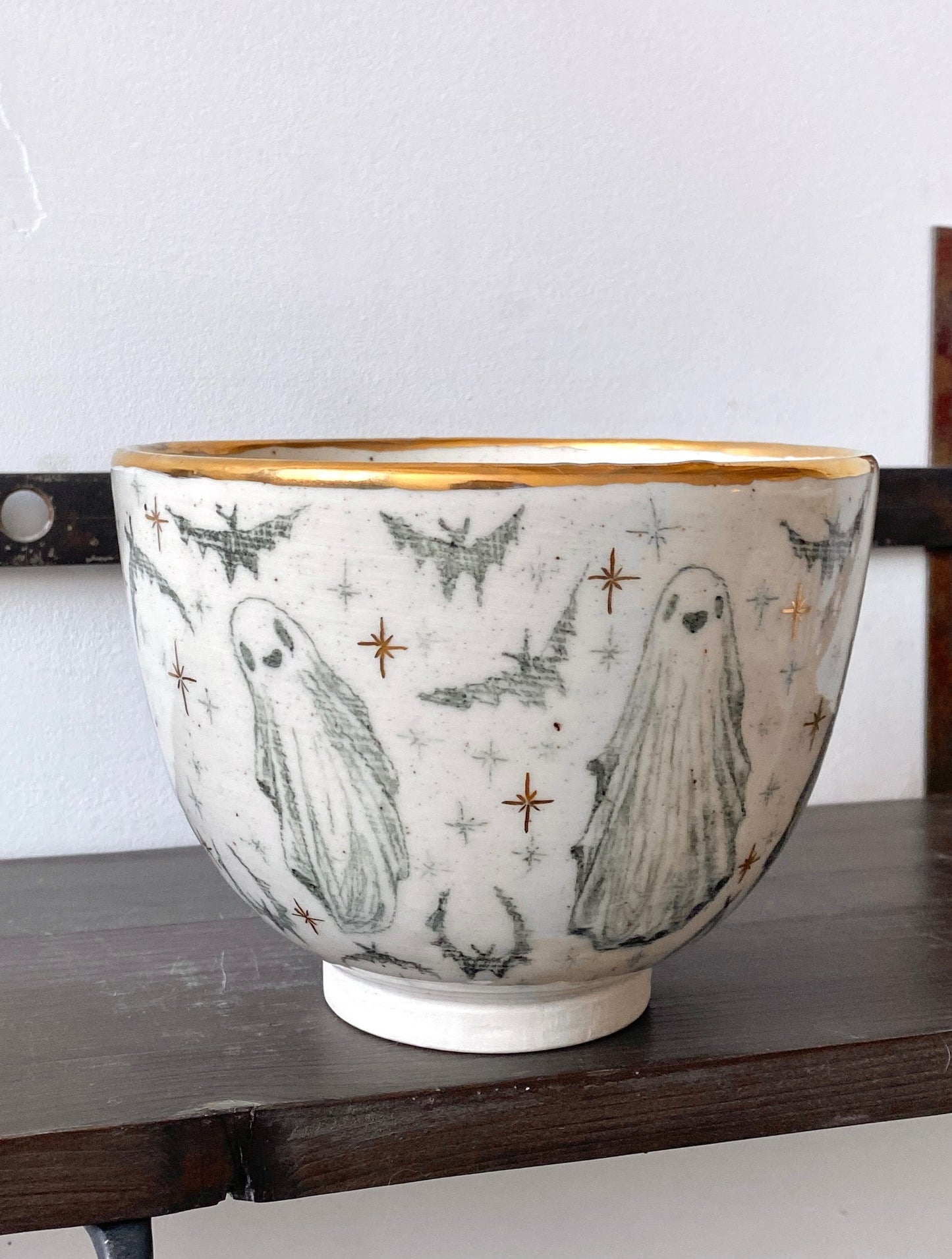 Medium Haunted Bowl