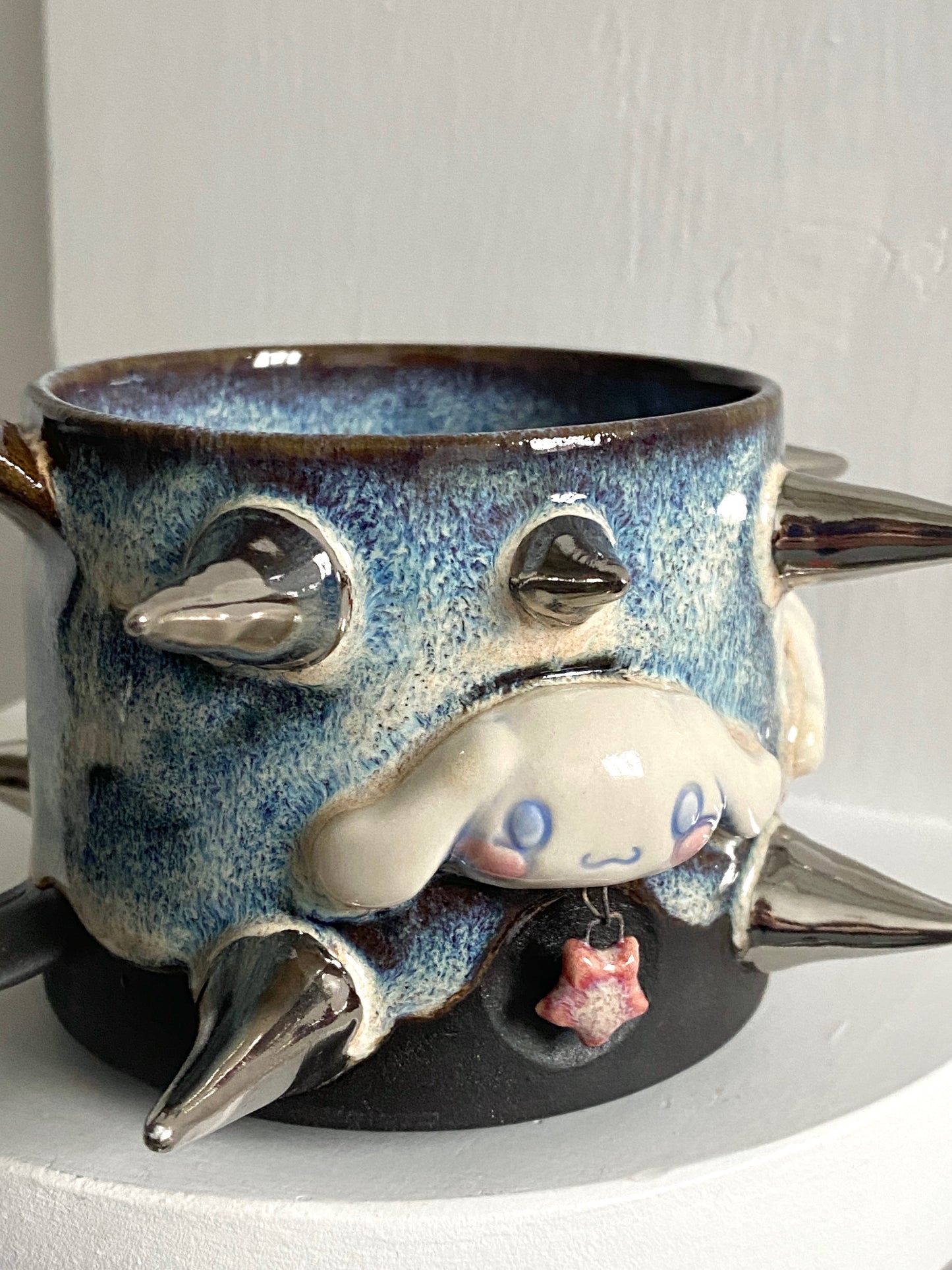 *SECOND* Cinnamon Roll Charms Mug