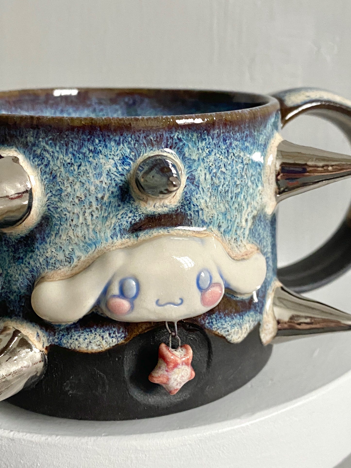 *SECOND* Cinnamon Roll Charms Mug