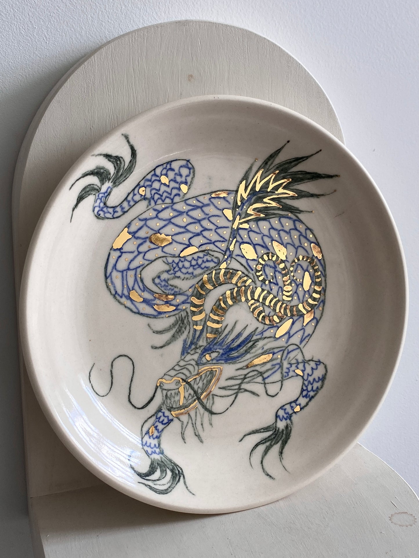 Gilded Blue Dragon Plate